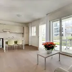 Venice Golf 公寓式酒店 3*