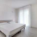 Venice Golf 公寓式酒店