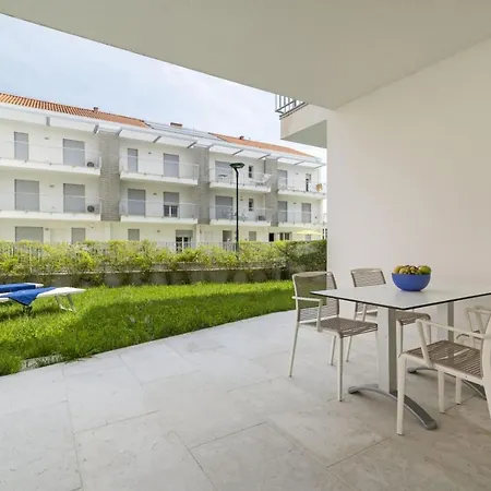 Aparthotel Venice Golf